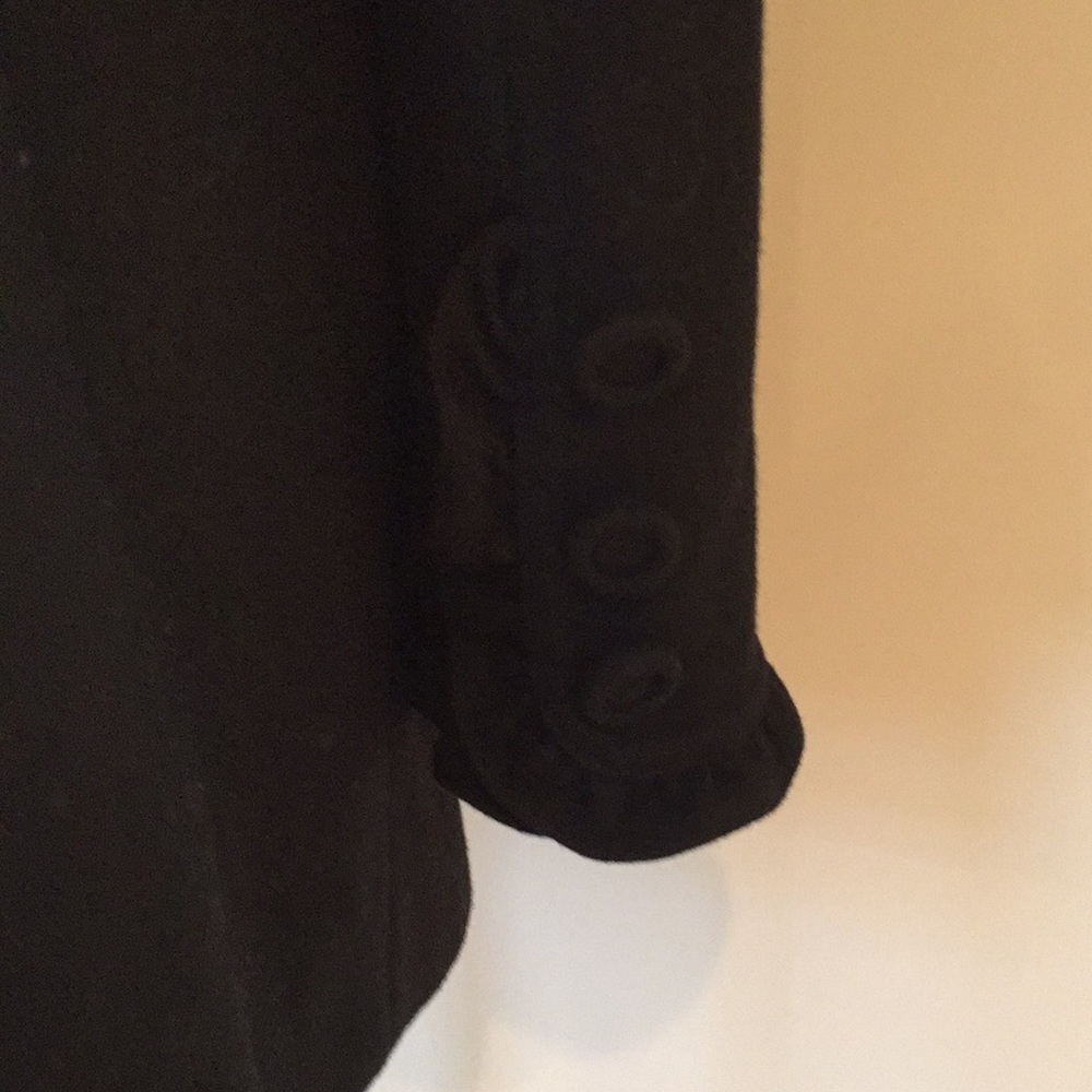 Black Button Ruffled Front Coat With Side Pockets - image 4